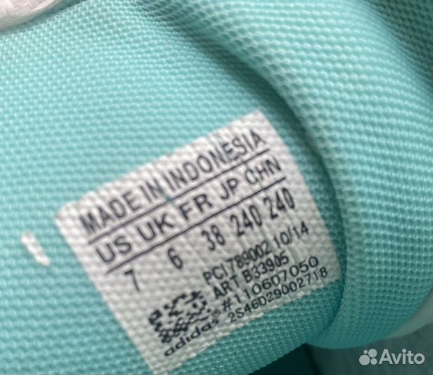 Кроссовки adidas 38