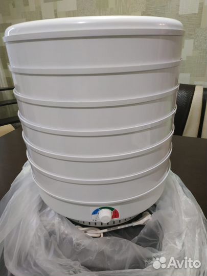 Сушилка для овощей и фруктов ветерок 2