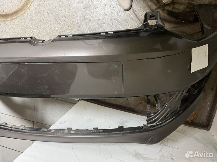 Бампер передний