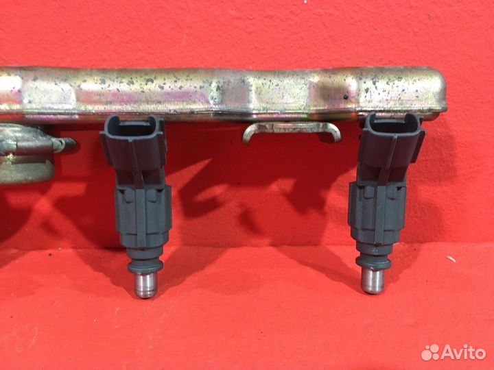 Форсунка топливная Toyota Corolla E12 хетчбэк