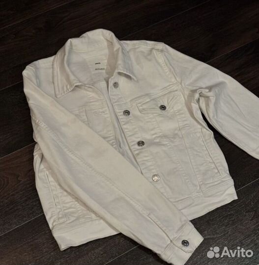 Джинсовая куртка мng