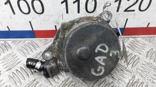 Насос вакуумный BMW X5 E53 (GAD03KX01)