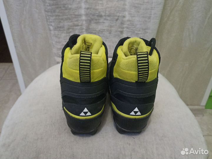 Лыжные ботинки fischer 34 размер