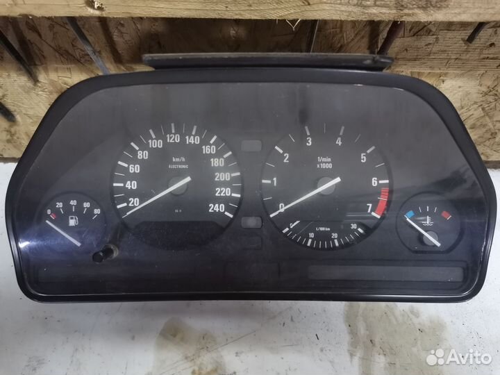 Приборная панель bmw 5 e34