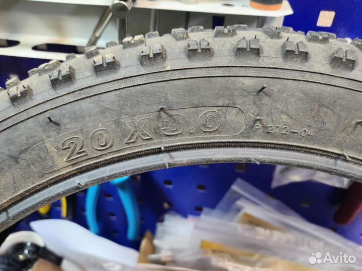 Покрышка 20х3.0 с камерами