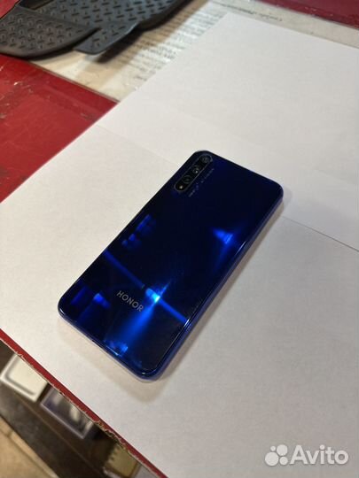 Телефон honor 20