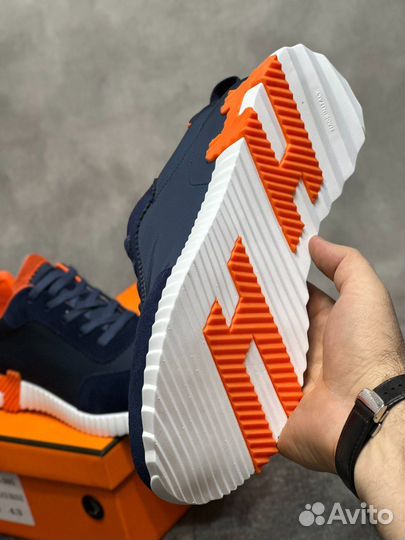 Кроссовки мужские hermes