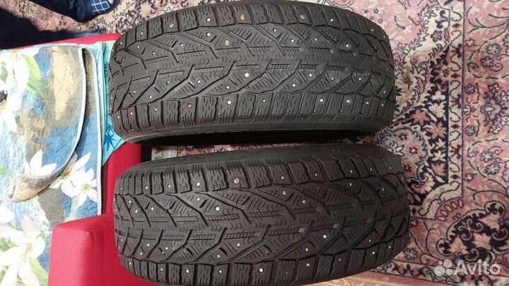 Tigar SUV Ice 215/60 R17 100T