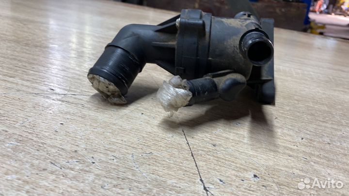 Термостат Nissan X-Trail T32 Qashqai j11 1.6 R9M