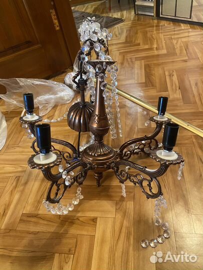 Светильник бытовой