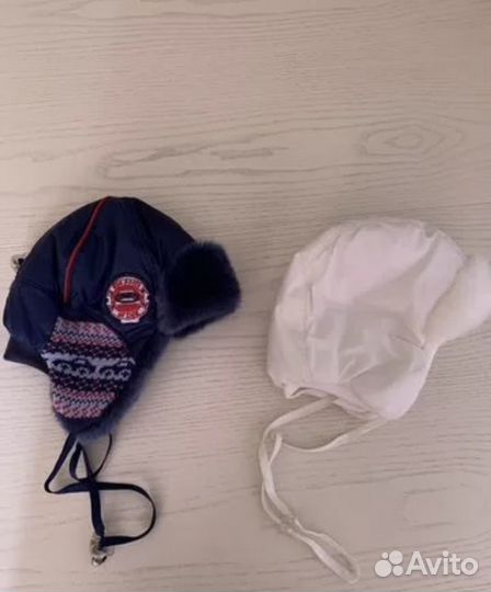 Продаются 2 шапки зимние детские