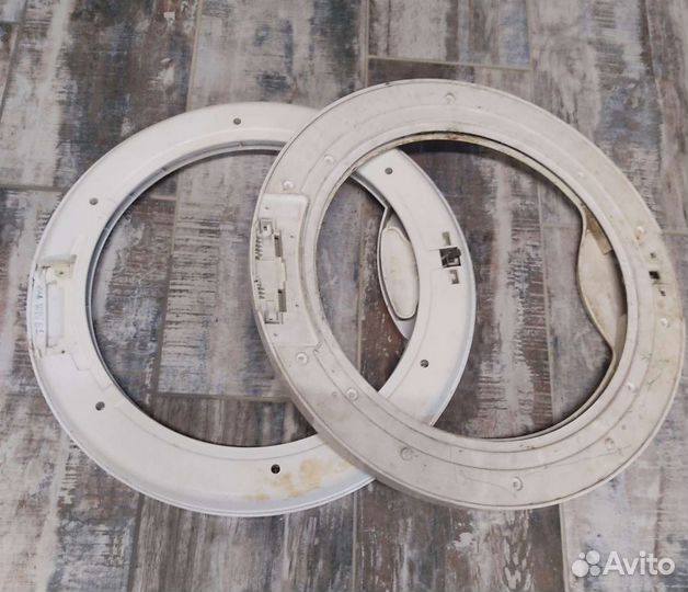 Обрамление дверцы на стиральную машину Indesit