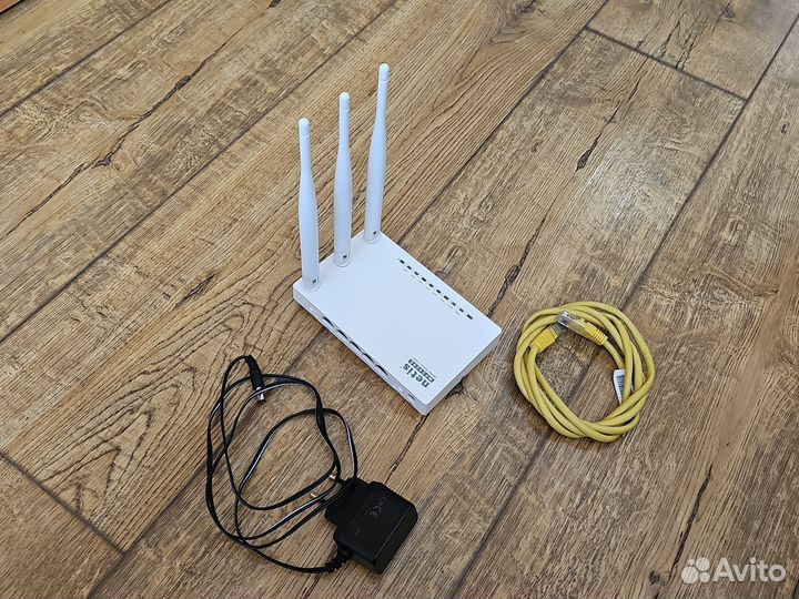 Wi-Fi роутер Netis WF2409E, N300, белый