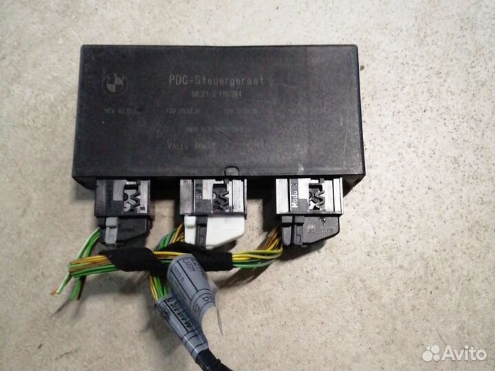 Блок управления парктрониками на BMW X5E70