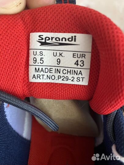 Кроссовки новые Sprandi