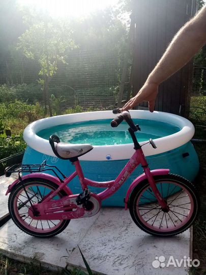 Детский трехколесный велосипед бу