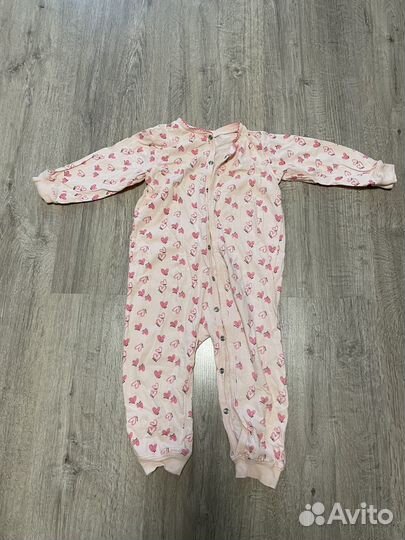 Отдам бесплатно детскую одежду