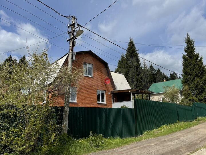 Дом 151 м² на участке 6 сот.