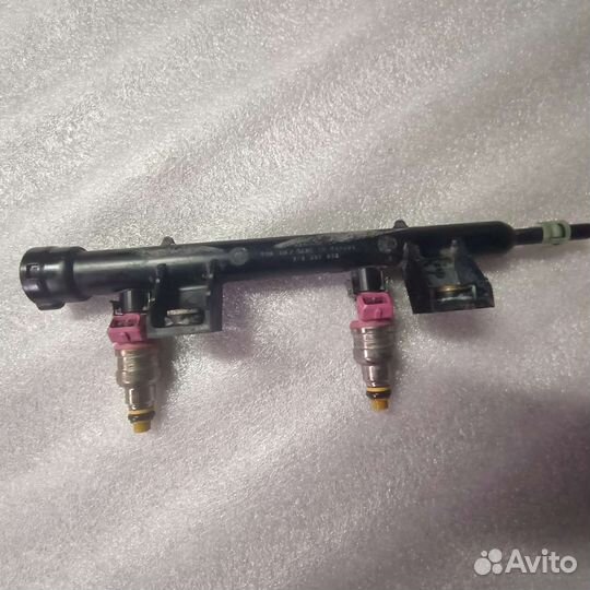 Топливная рампа с форсунками на гидроцикл BRP RFI