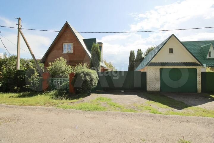 Дом 159,2 м² на участке 10 сот.