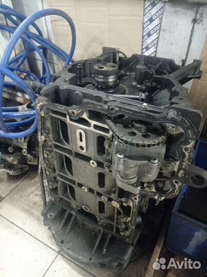 Блок двигателя