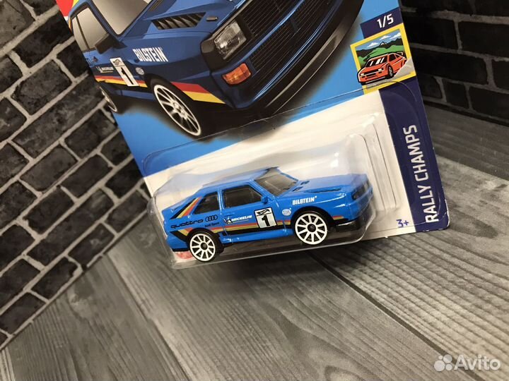 Hot Wheels audi Sport Quatro (синий)