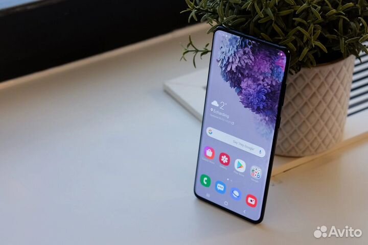 Samsung Galaxy S20 Plus 8/128 Cosmic Grey