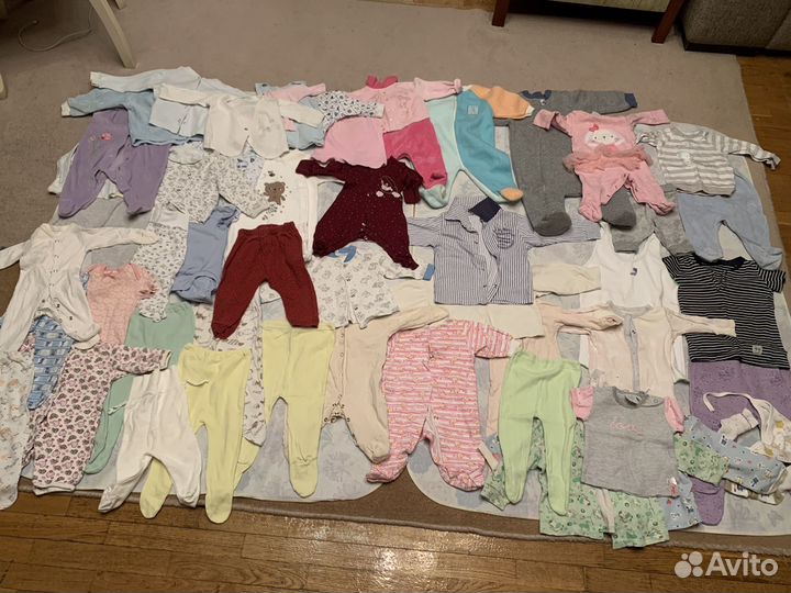 Гора вещей для новорожденных и не только