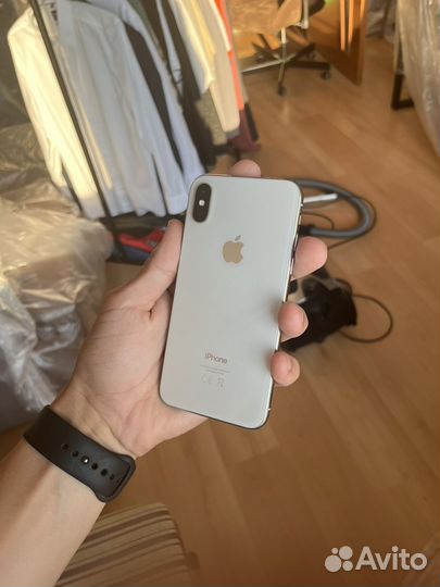 iPhone X на 256 гб