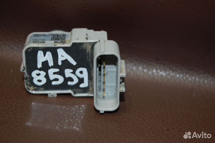 Датчик парковки - Hyundai ix35 (2010-15гг)