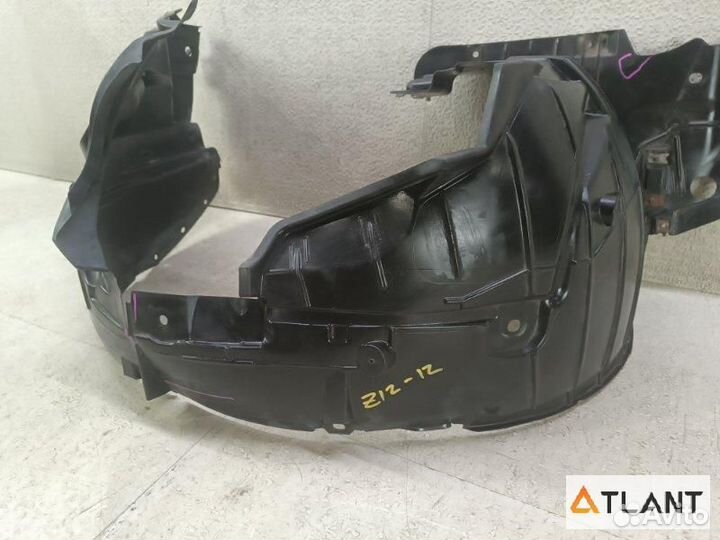 Подкрылок передний правый nissan cube