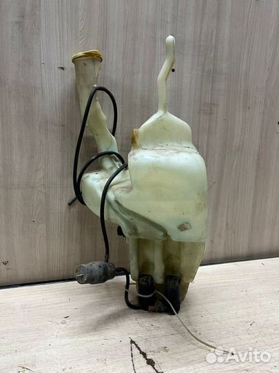 Бачок омывателя mitsubishi space star