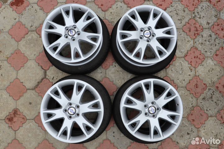 Volvo R18 оригинал