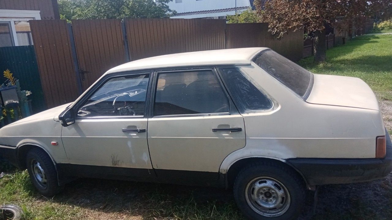 ВАЗ (LADA) 21099: фото владельца