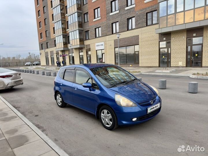 Honda Fit 1.3 CVT, 2005, 195 600 км