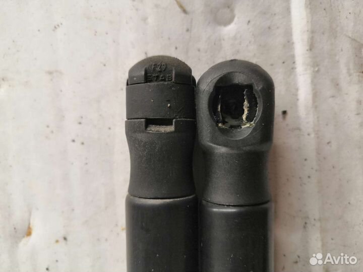 4G8823359A аммортизатор капота Audi A6 C7