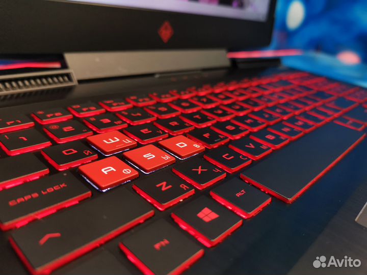 Игровой HP Omen на i7 7700HQ / GTX 1060 / SSD