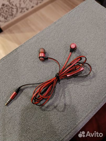 Проводные наушники jbl