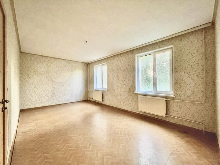 3-к. квартира, 80 м², 2/12 эт.