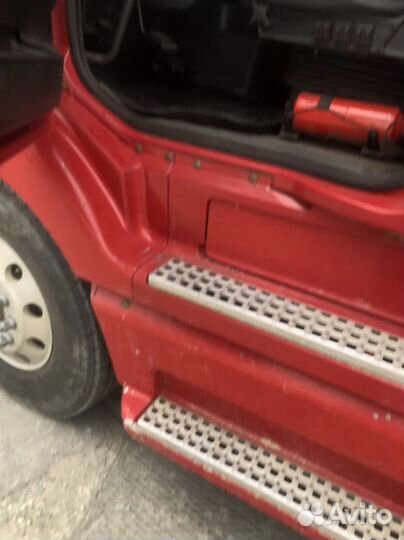 Volvo VNL, 1999