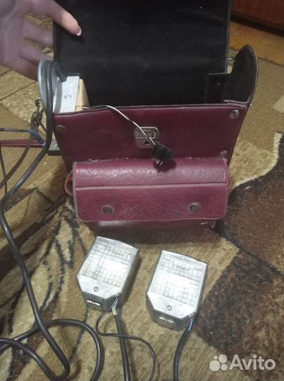 Вспышка к фотоаппарату