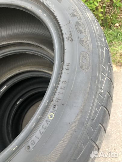 Toyo DRB 215/55 R17