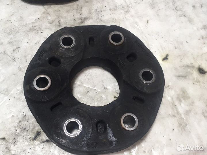 Муфта карданного вала Mercedes w203