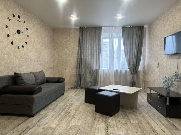 3-к. квартира, 65 м², 6/9 эт.