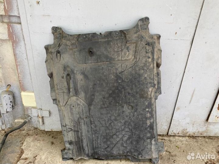 Защита кпп Mercedes-Benz C-Class S205 651.920 2014