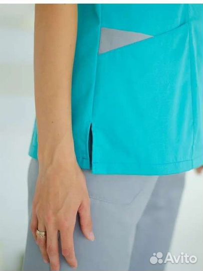 Медицинский костюм женский