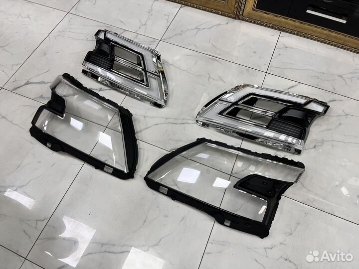 Стекла фар Nissan Patrol Y62