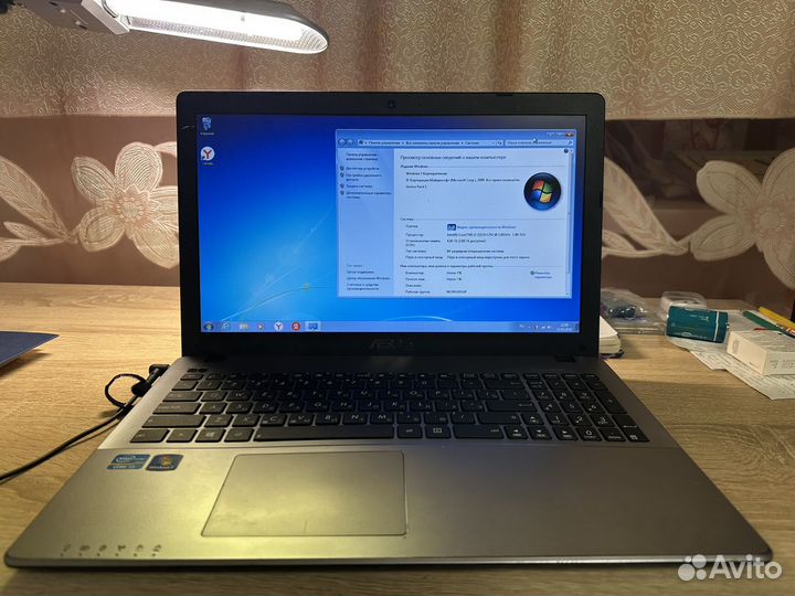 Ноутбук Asus x550c