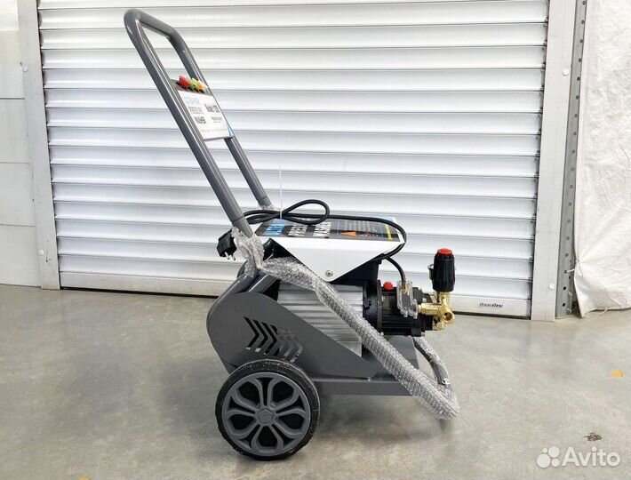 Мойка высокого давления профессиональная 250 бар