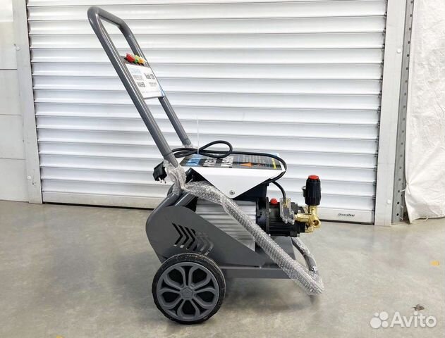 Мойка высокого давления профессиональная 250 бар